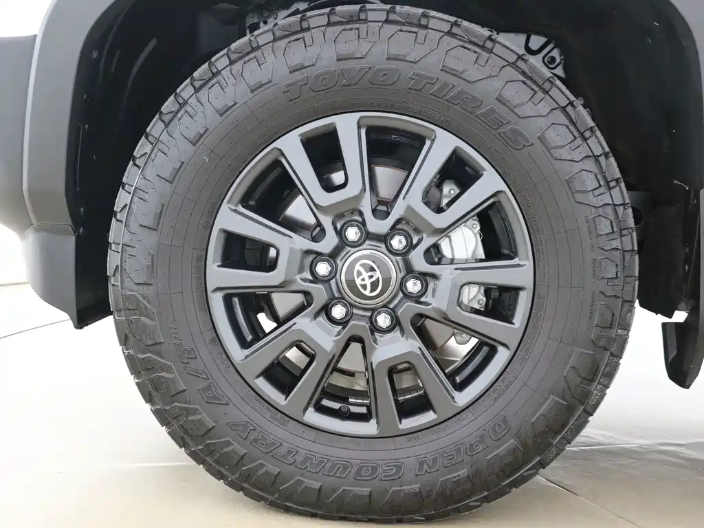 Toyota Prado — миниатюра 16
