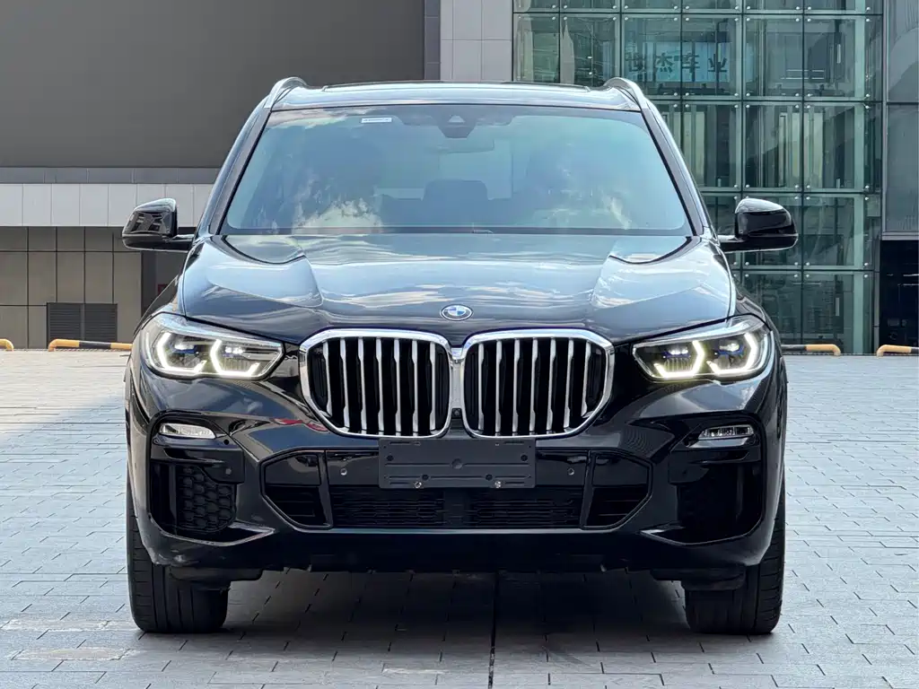 BMW X5 2021 xDrive40i M Sport