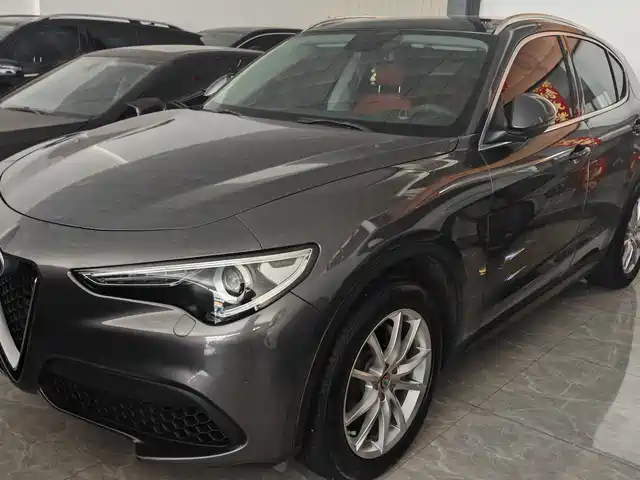 ALFA ROMEO STELVIO 2018