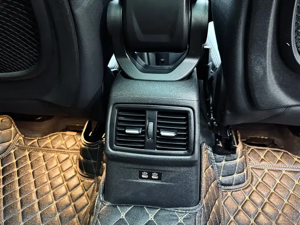 BMW X1 2019 sDrive20Li Lead