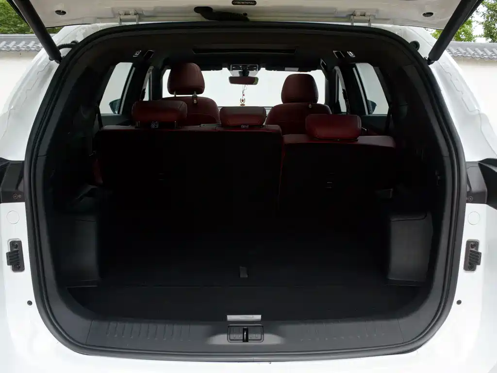 JETOUR X70 PLUS 2026 Champion 1.5T DCT Comfort 5 мест