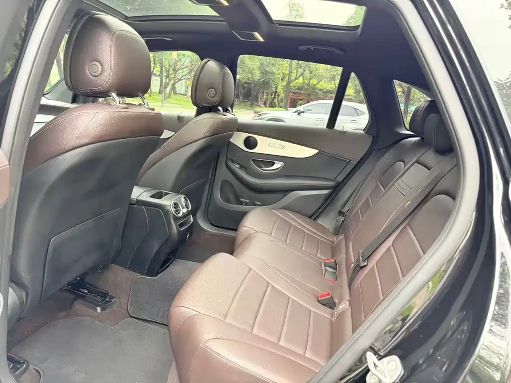 Mercedes-Benz GLC — миниатюра 7