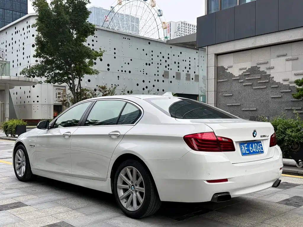 BMW 5 Series 5 2015 535Li Lead