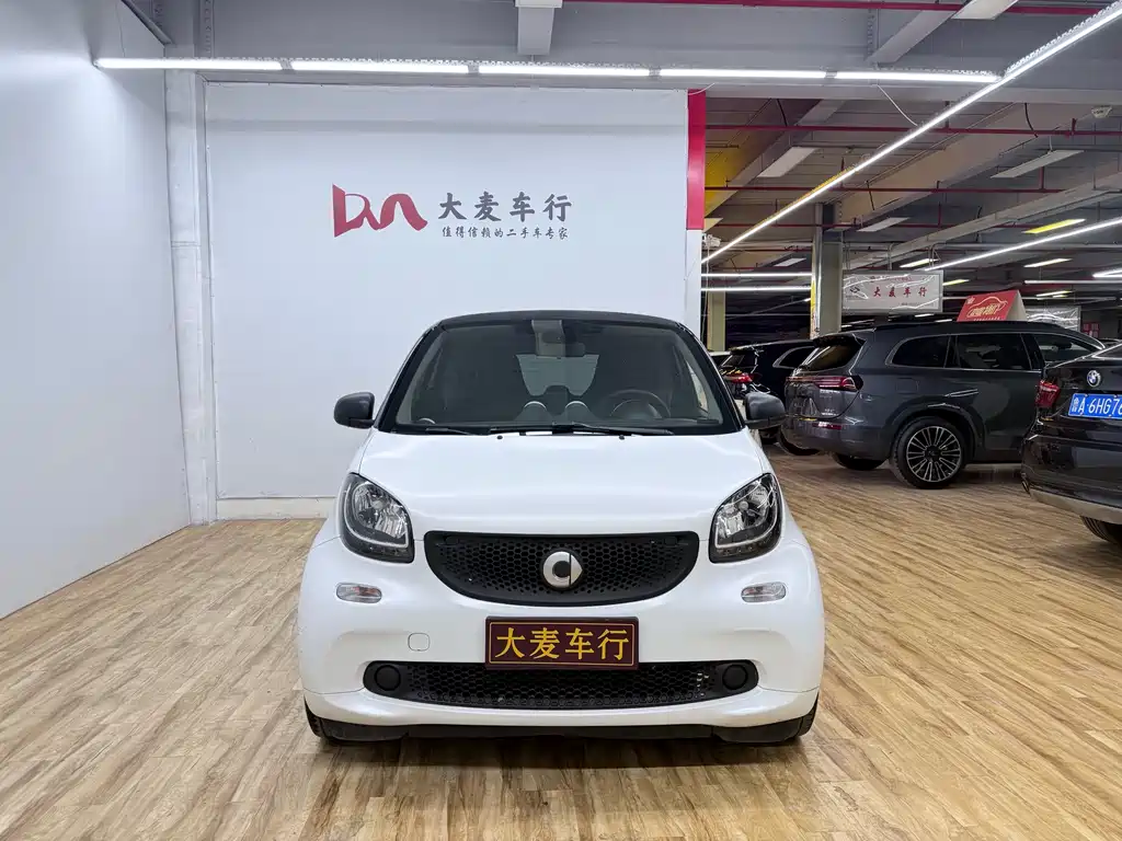 Smart fortwo 2018 1.0L 52 V