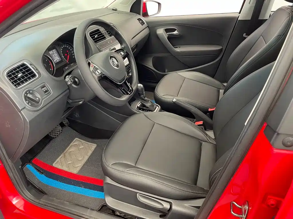 Volkswagen Polo — миниатюра 6