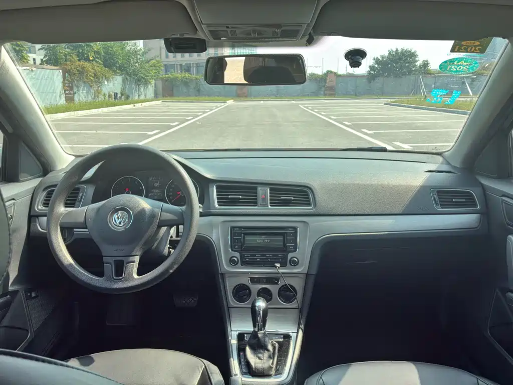 Volkswagen Lavida — миниатюра 10