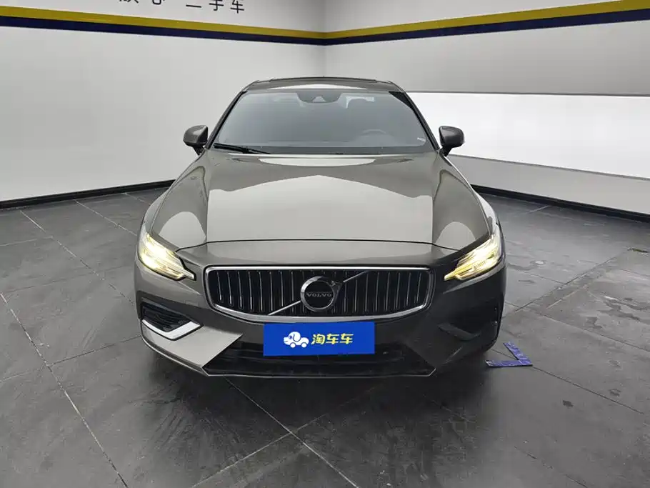 Volvo S60 — миниатюра 2