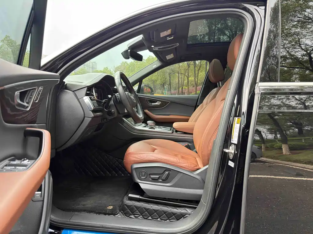 Audi Q7 2021 55 TFSI quattro S line Sport