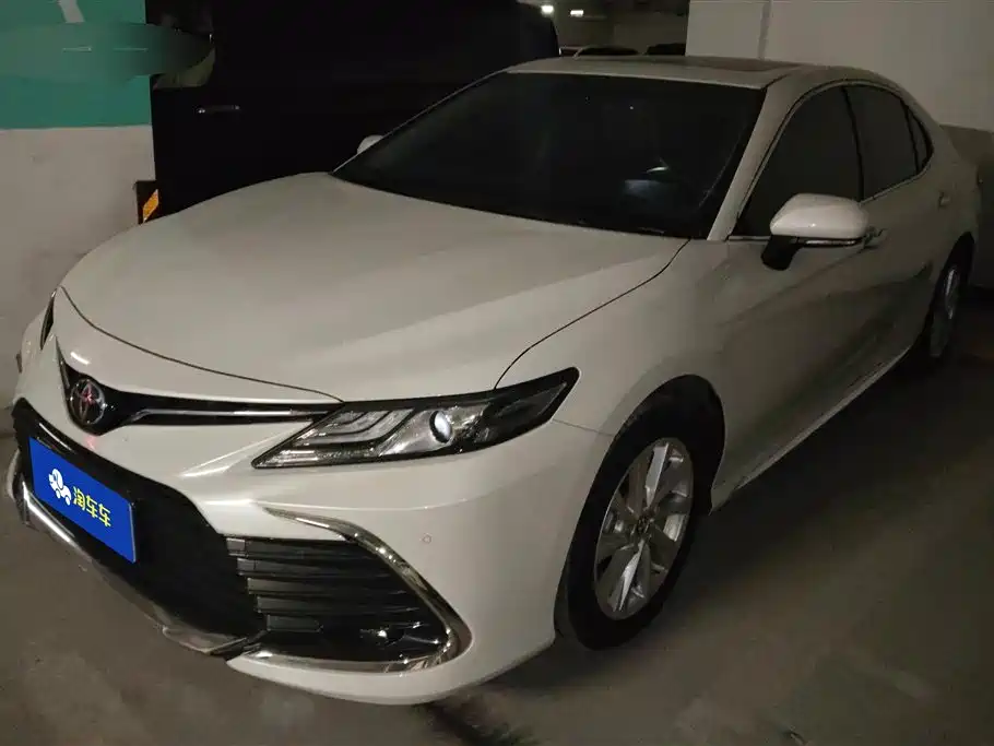 Toyota Camry 2024