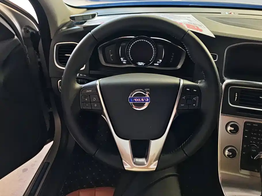 Volvo S60 — миниатюра 15