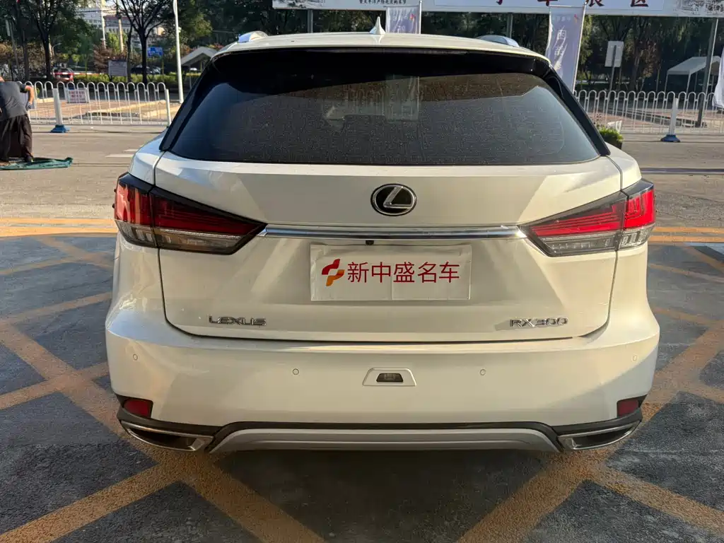 Lexus RX — миниатюра 3