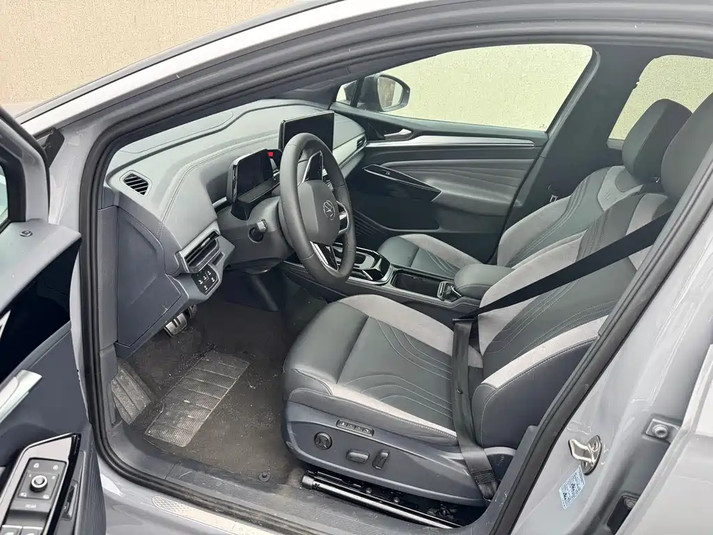 Volkswagen ID.4 Crozz — миниатюра 2