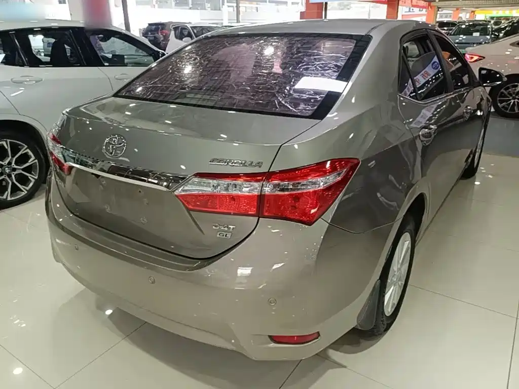 Toyota Corolla — миниатюра 7