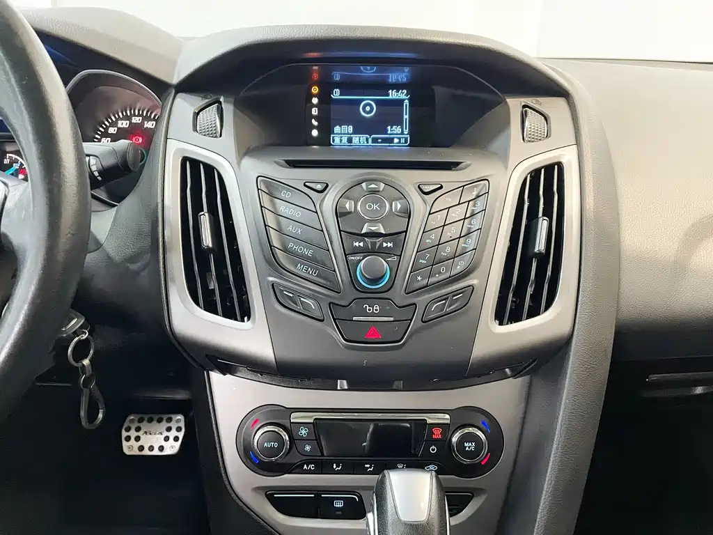 Ford Focus — миниатюра 20
