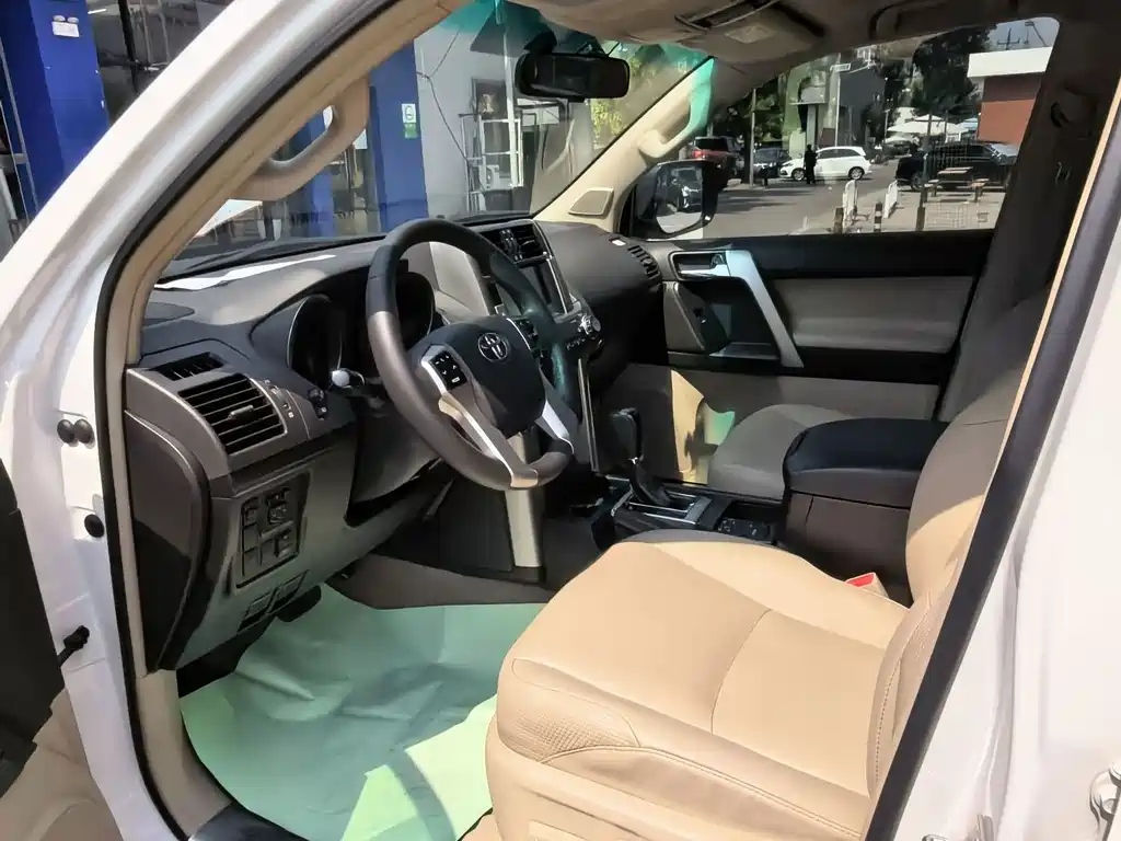 Toyota Prado — миниатюра 16