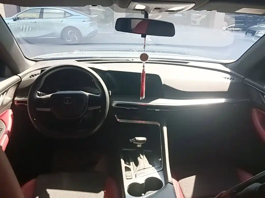Changan CS35PLUS — миниатюра 10