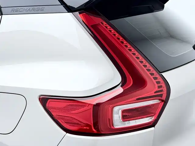 Volvo XC40 NEV — миниатюра 20
