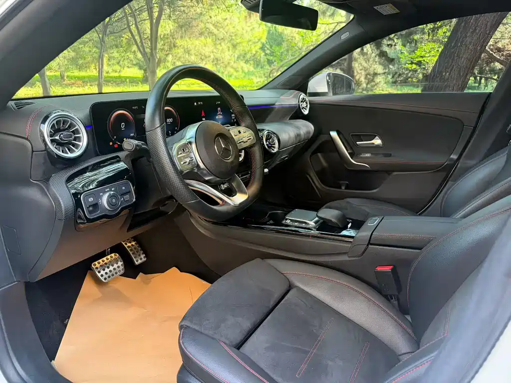 Mercedes-Benz CLA (Import) — миниатюра 4