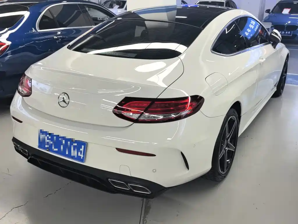 Mercedes-Benz C-Class (Import) — миниатюра 11