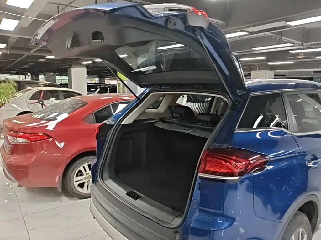 Geely Boyue — миниатюра 19