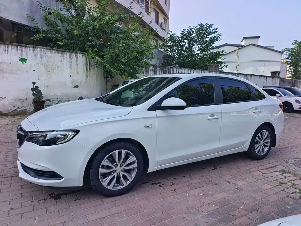 Buick Excelle — миниатюра 15