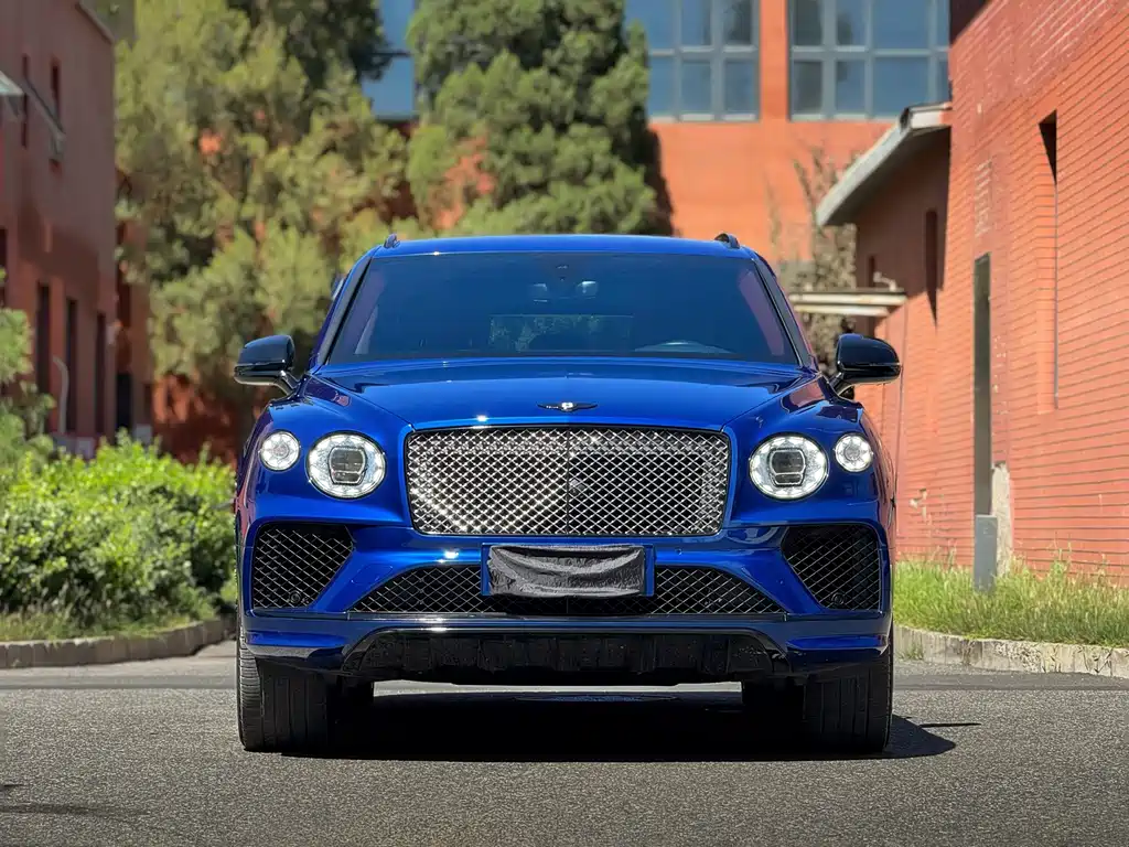 Bentley Bentayga — миниатюра 2