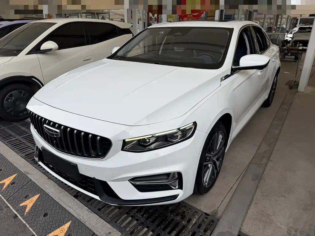 Geely Xingrui 2022