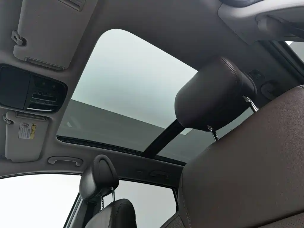 Kia Sorento — миниатюра 14