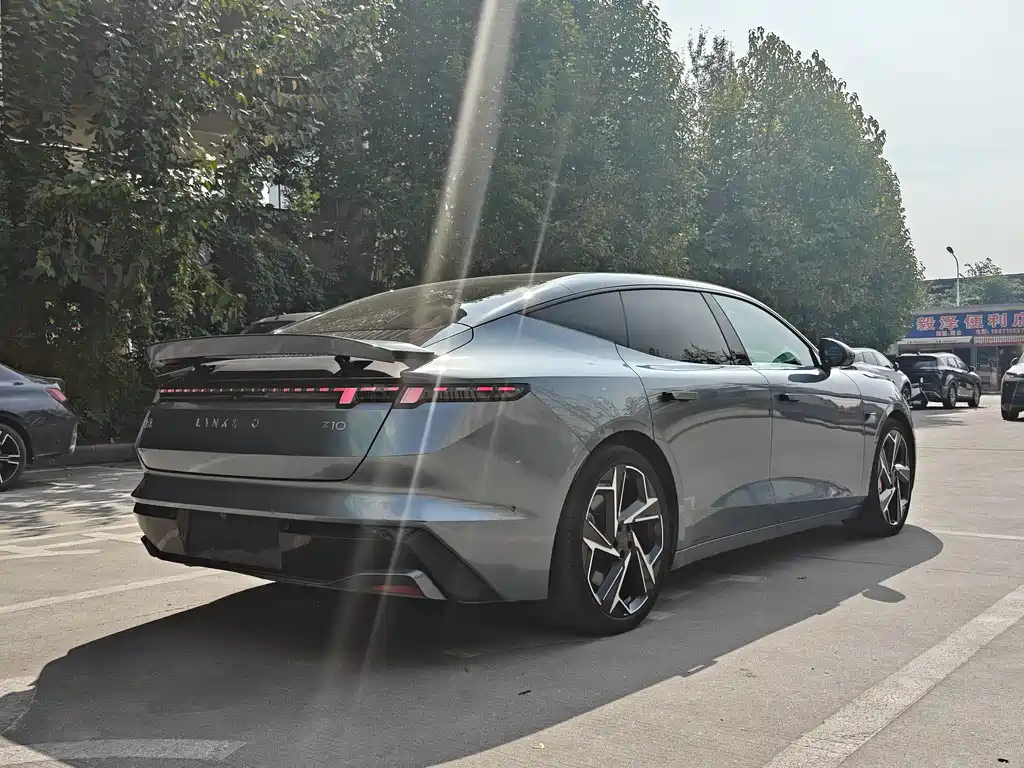 Lynk & Co Z10 — миниатюра 8