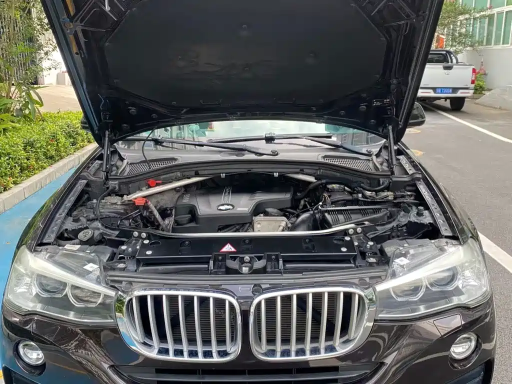 BMW X4 — миниатюра 3