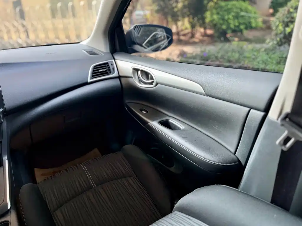 Nissan Sylphy — миниатюра 11