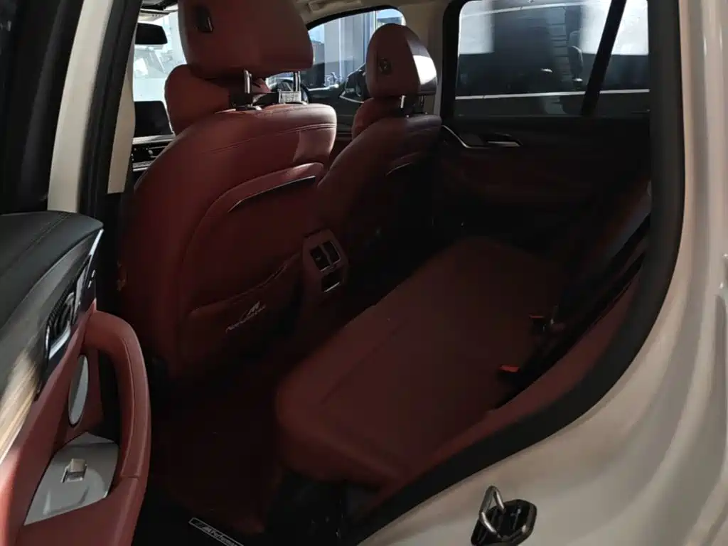 BMW X3 — миниатюра 17