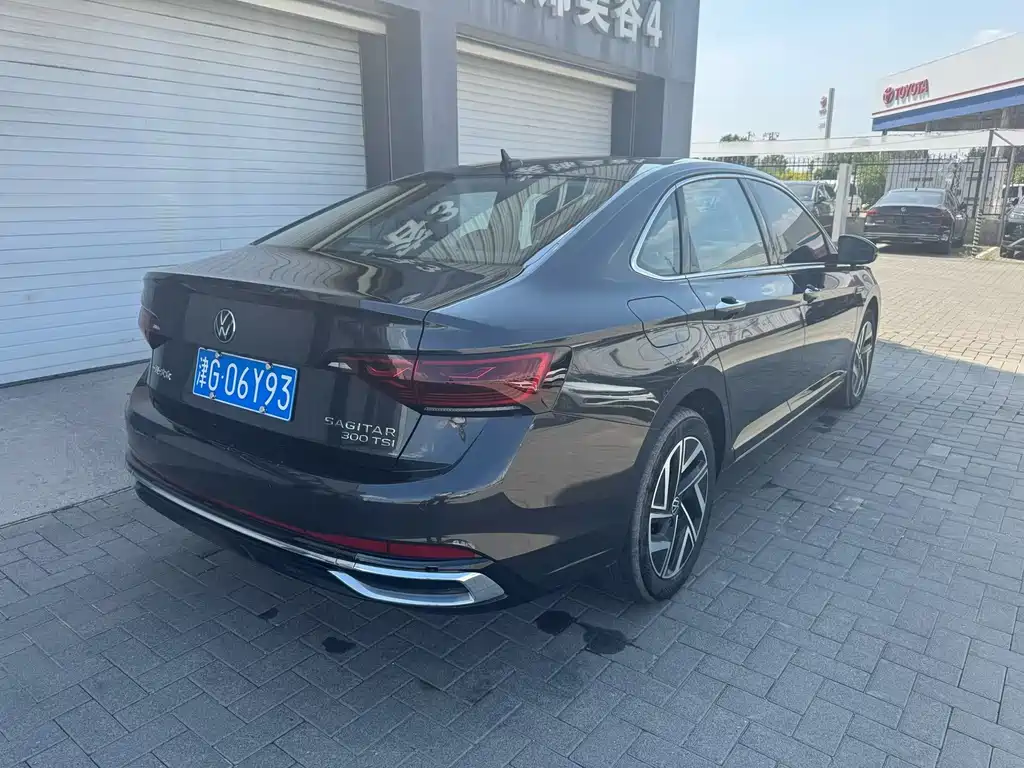 Volkswagen Sagitar — миниатюра 7