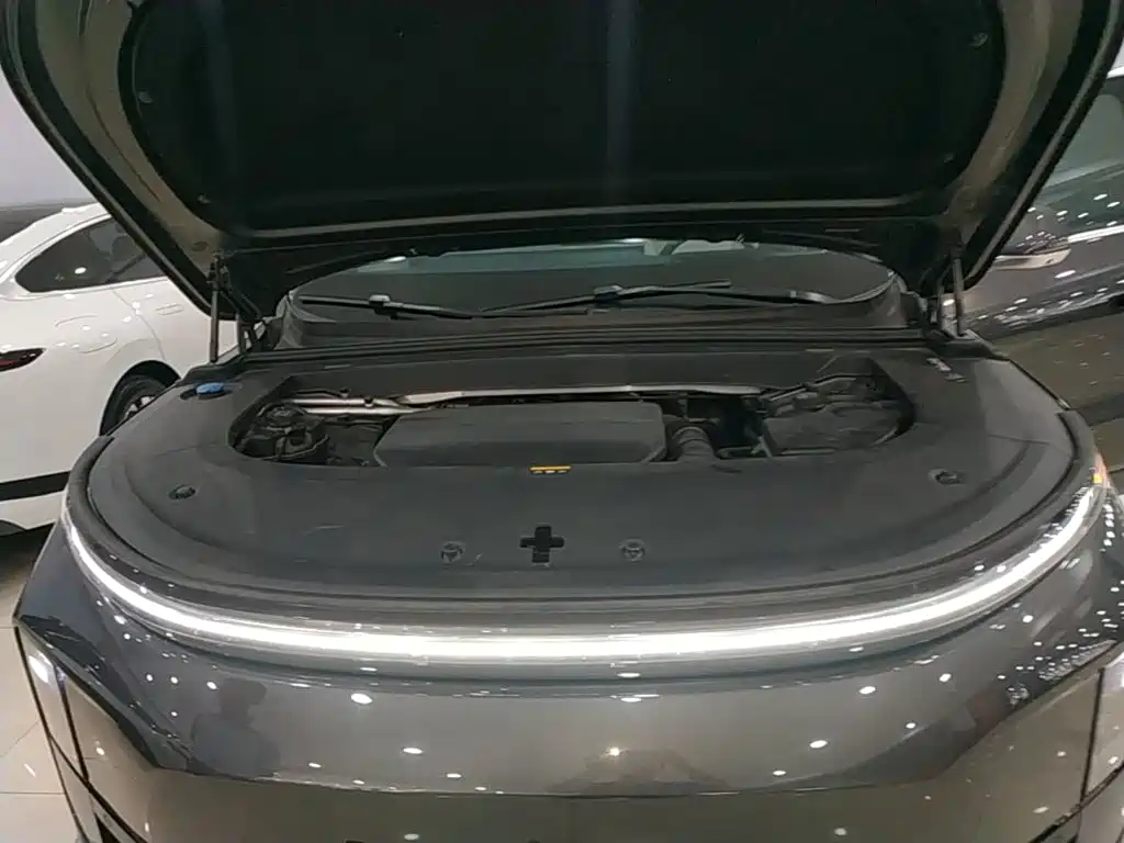Li Auto Li L6 — миниатюра 20