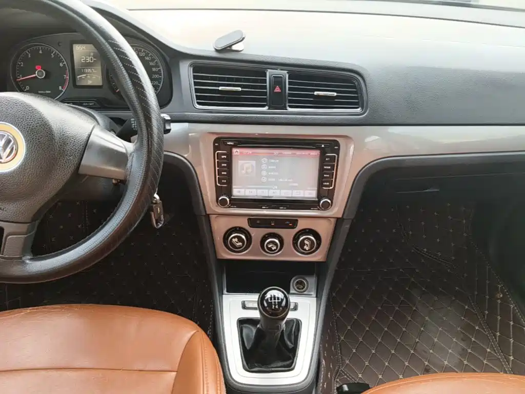 Volkswagen Lavida — миниатюра 13