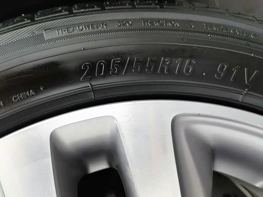 Buick Excelle — миниатюра 24