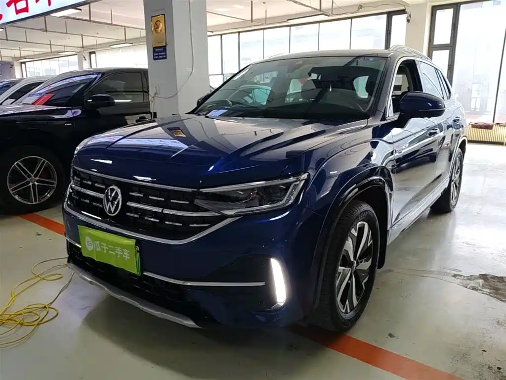 Volkswagen GTE PHEV 2023