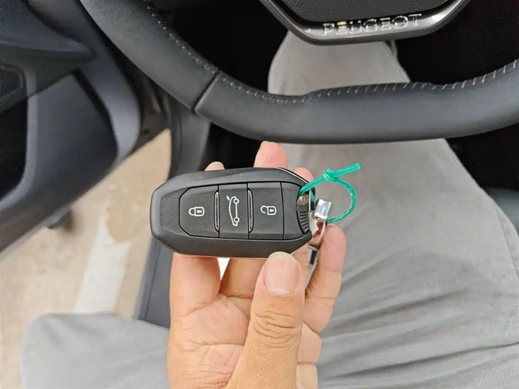 Peugeot 408 2024 360THP