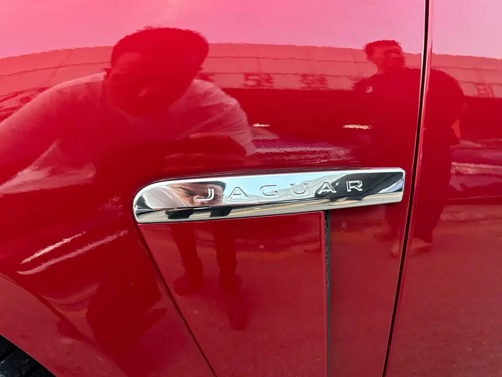 Jaguar XF — миниатюра 21