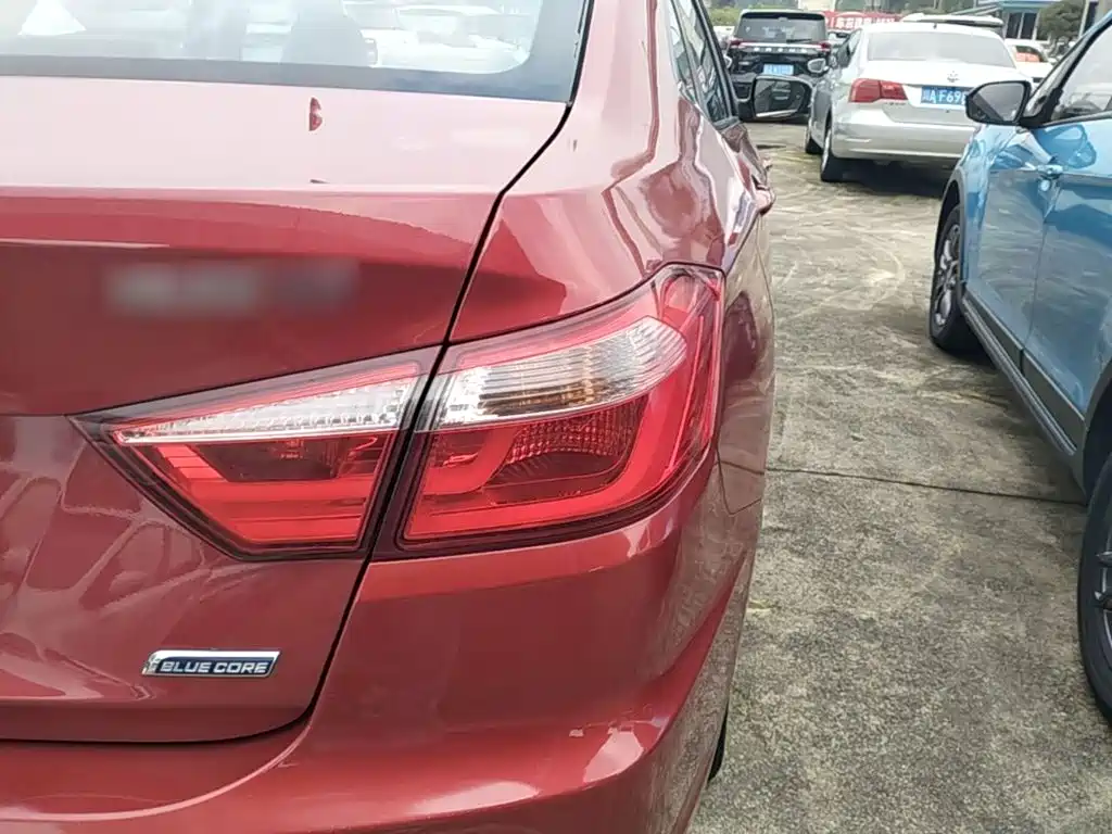 Changan V7 — миниатюра 8