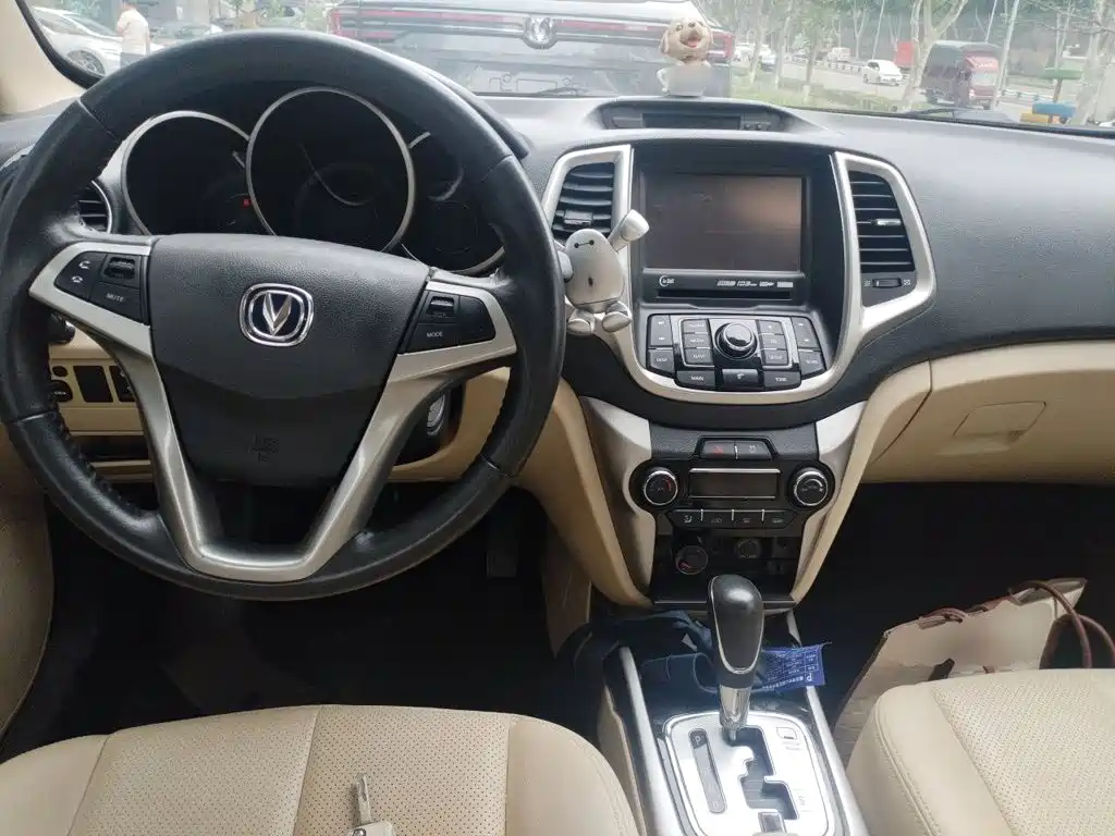 Changan Eado — миниатюра 10