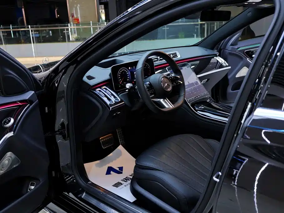 Mercedes-Benz S-Class — миниатюра 17
