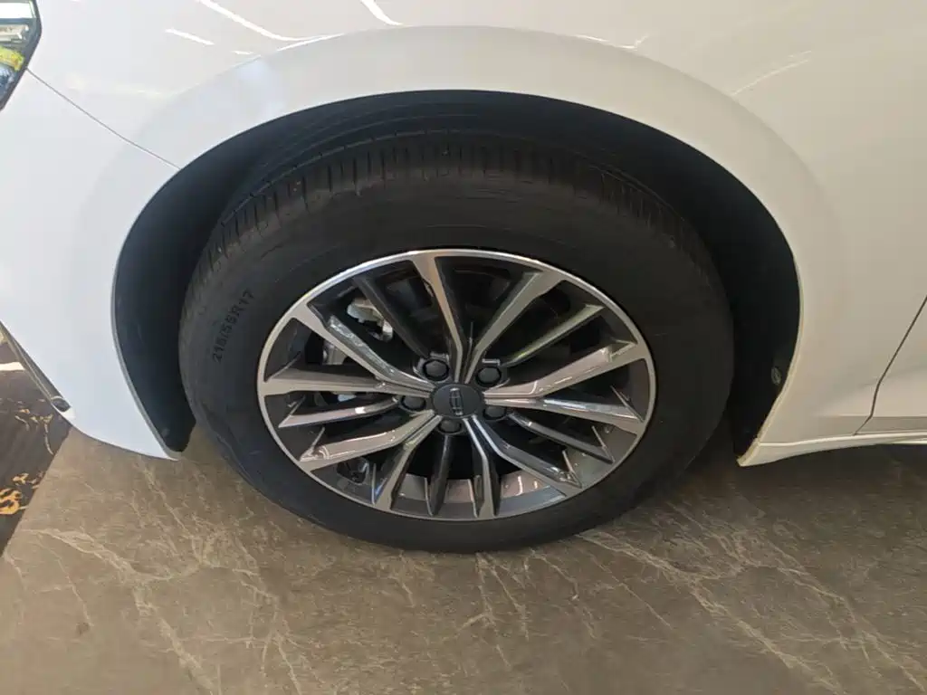 Geely Xingrui — миниатюра 23