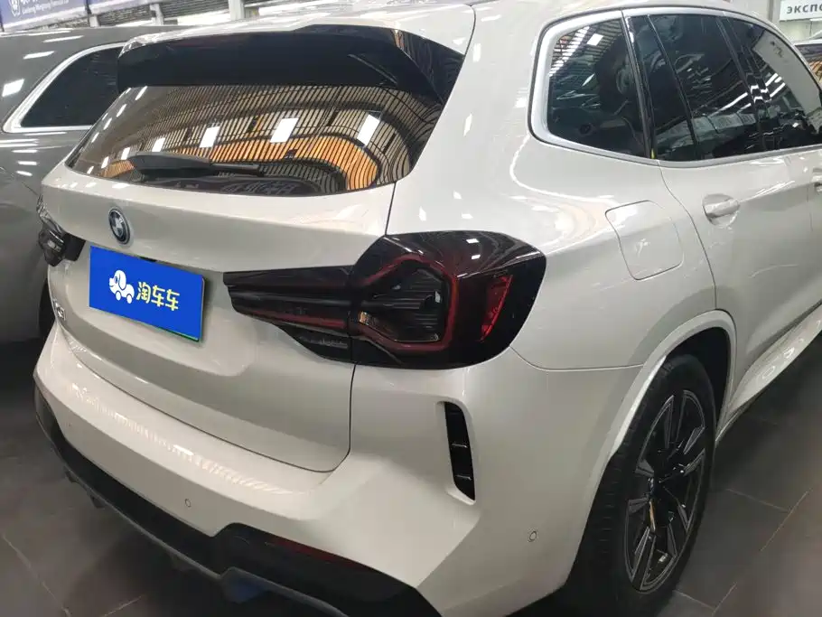 BMW iX3 — миниатюра 3