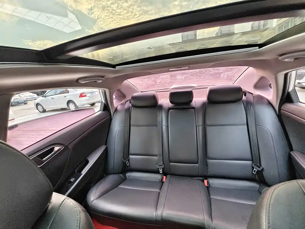 Hyundai Mistra — миниатюра 16