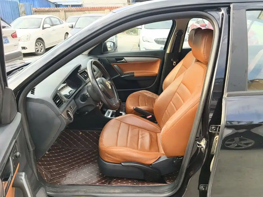 Volkswagen Lavida — миниатюра 15