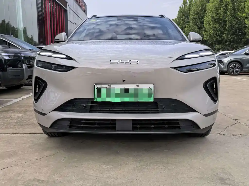 BYD Sealion 06 — миниатюра 2