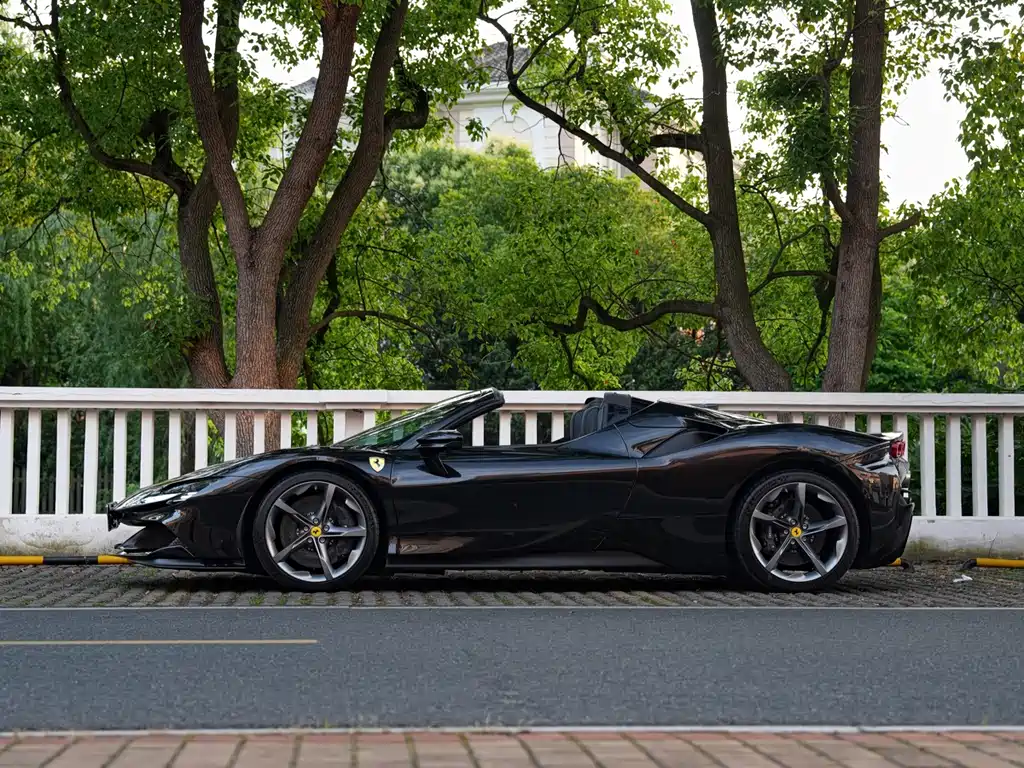 Ferrari SF90 2021 3.9T V8 Spider