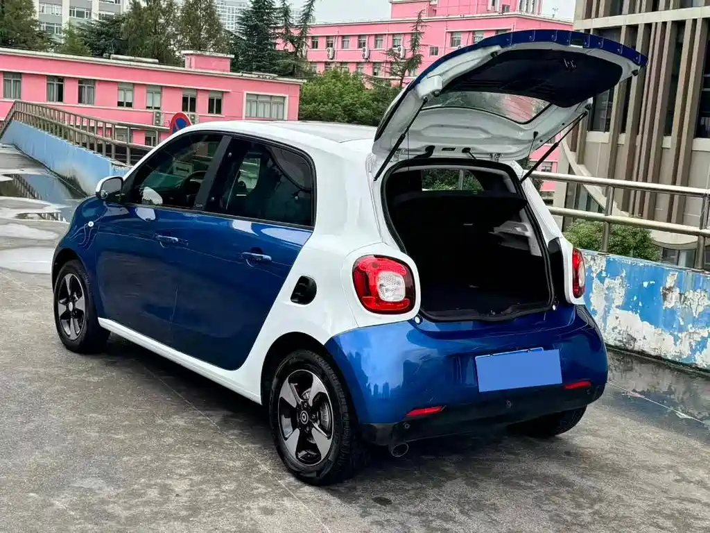 smart Smart Forfour — миниатюра 16