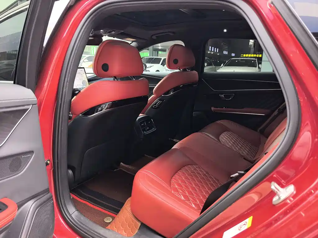 BYD Han — миниатюра 12